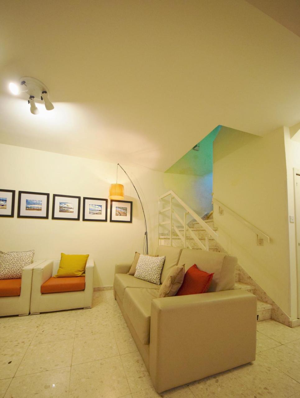 Christos Beach House Ларнака Екстер'єр фото